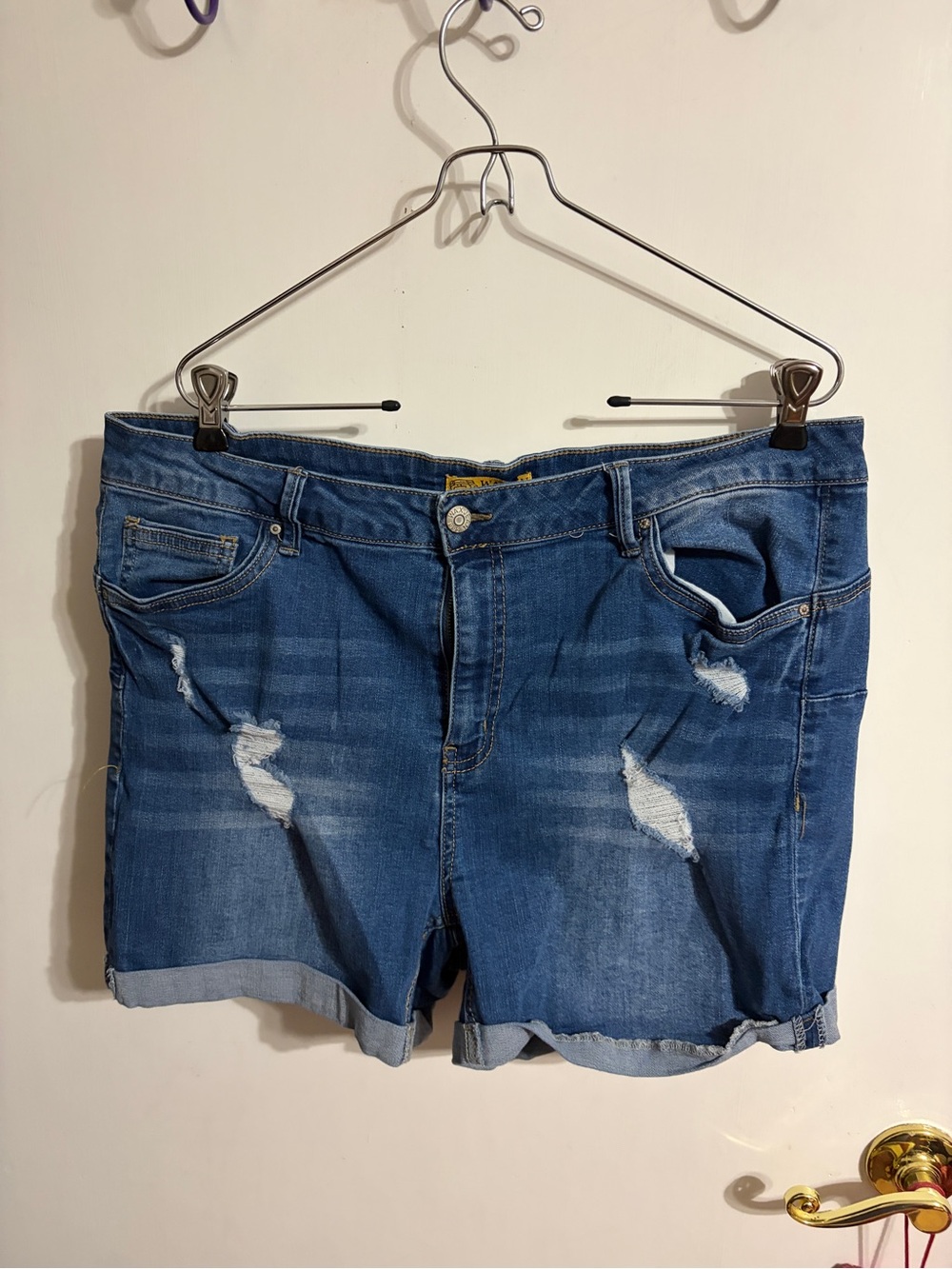 💜 3XL Wax Jean Distressed Blue Denim Shorts
